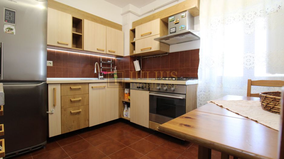 Simion Barnutiu, 3 camere, centrala proprie - Poză 13