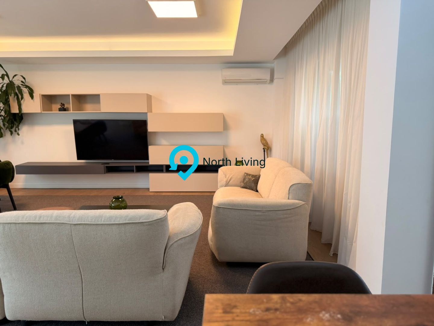 Casă individuală de lux de închiriat | Impecabila | - Poză 8