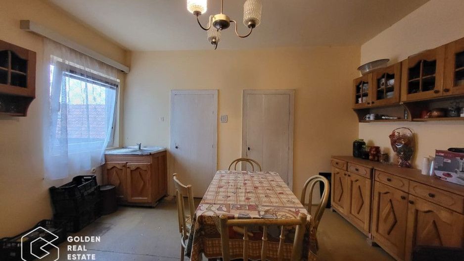 Casa cu 2 corpuri de cladire, oras Lipova - Poză 11