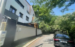 Vila de inchiariat in Herastrau \ Villas Rent in Herastrau area. - Poză 1