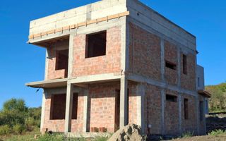 Casă individuală cu 3 dormitoare în Tomești, la intrarea în Chicerea, județul Iași - Poză 4