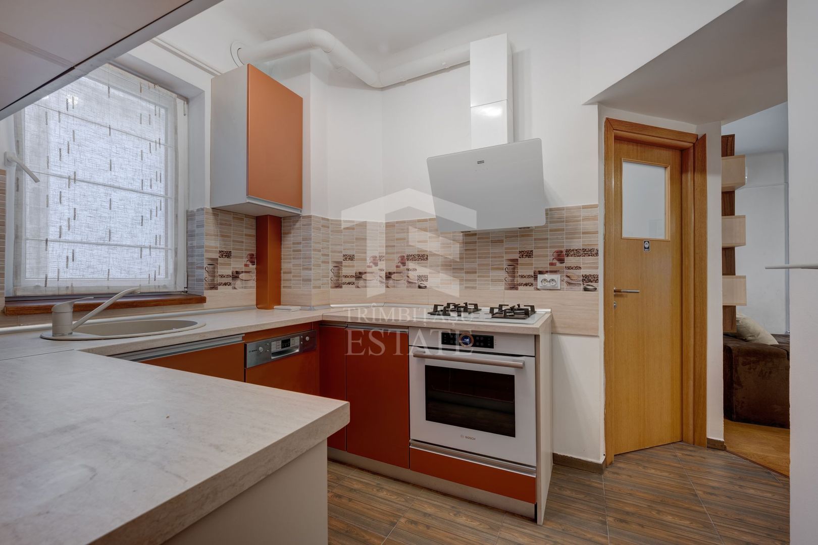 2 Apartamente  in Vila 5 Cam Metrou Basarab Gara de Nord - Poză 14