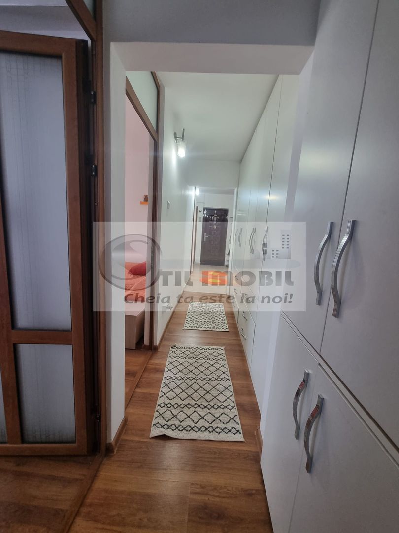 Apartament cu 3 cam, dec, 75 mp, 2 bai, balcon, Nicolina - 135000 euro - Poză 8
