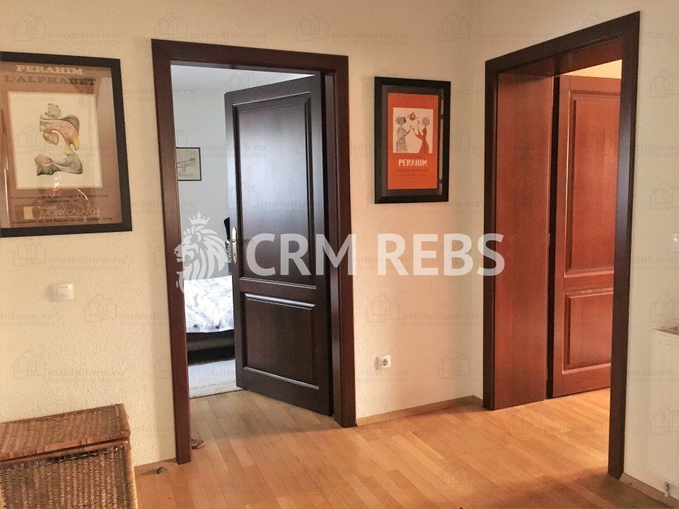 Vila - 6 camere - Victoriei - Poză 5