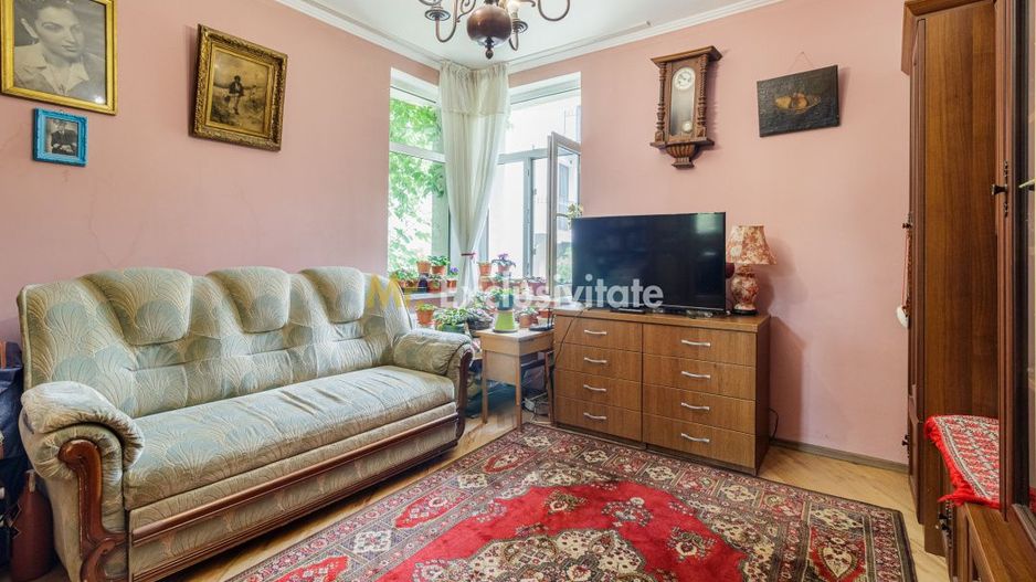 3 camere parter inalt 11 Iunie - Poză 7