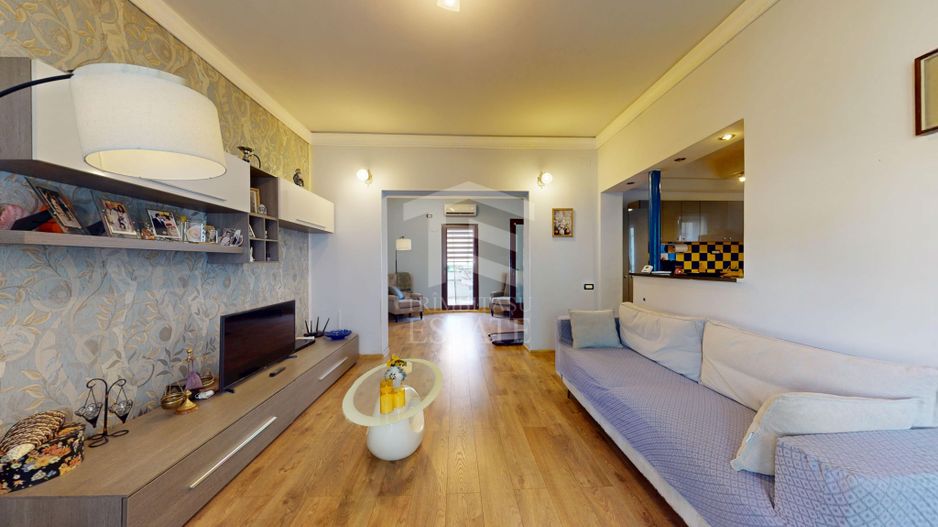 Apartament interbelic cu 3 camere, 124 mp, vis-à-vis de - Poză 42