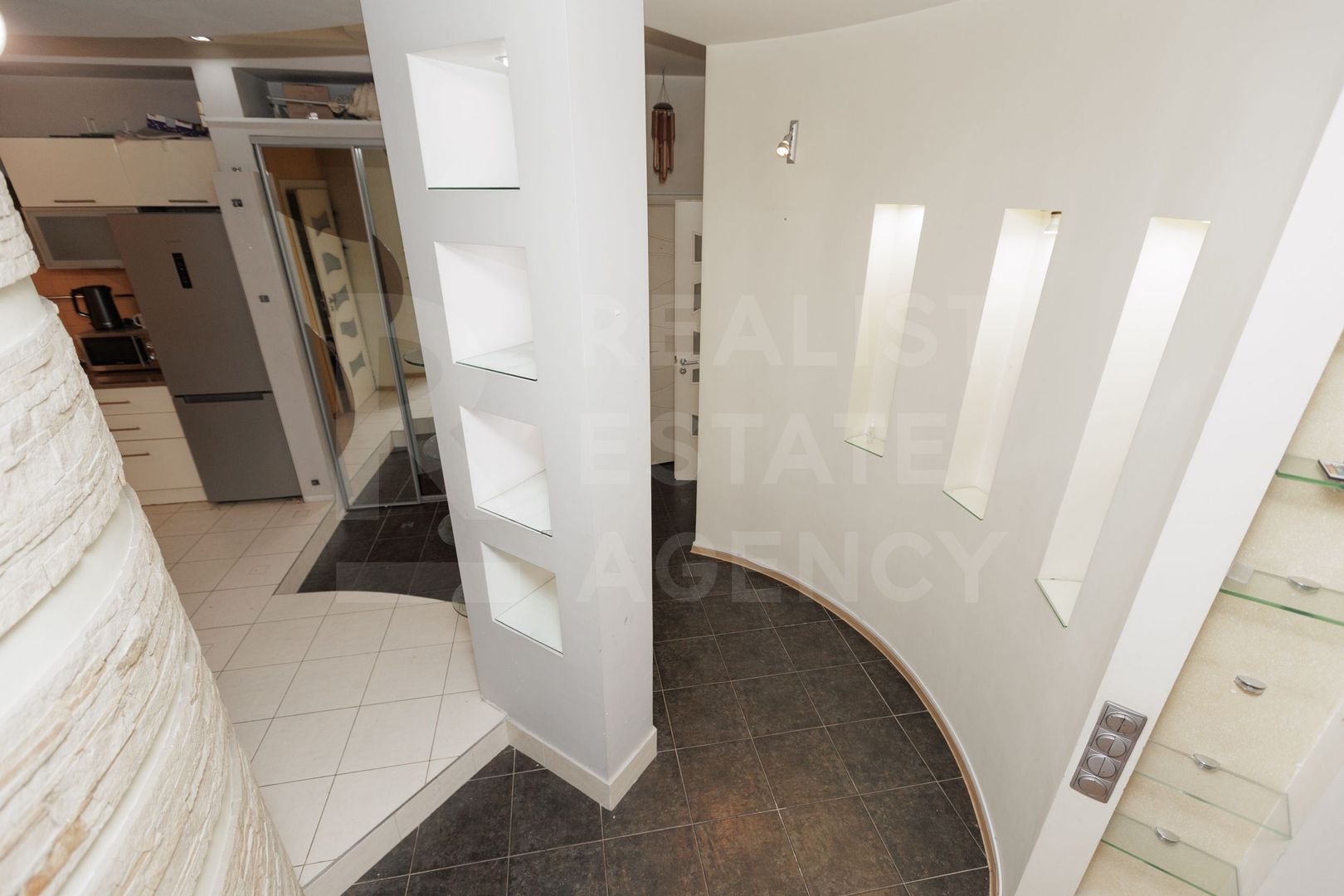 Vânzare, apartament, 3 camere, autonomă, strada Grigore Vieru, Centru - Poză 5