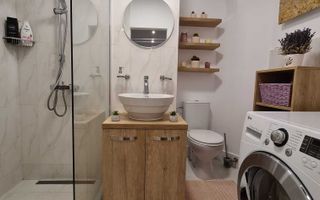 Garsonieră mobilată, zonă ultracentrală, ideală pentru regim hotelier - Poză 8