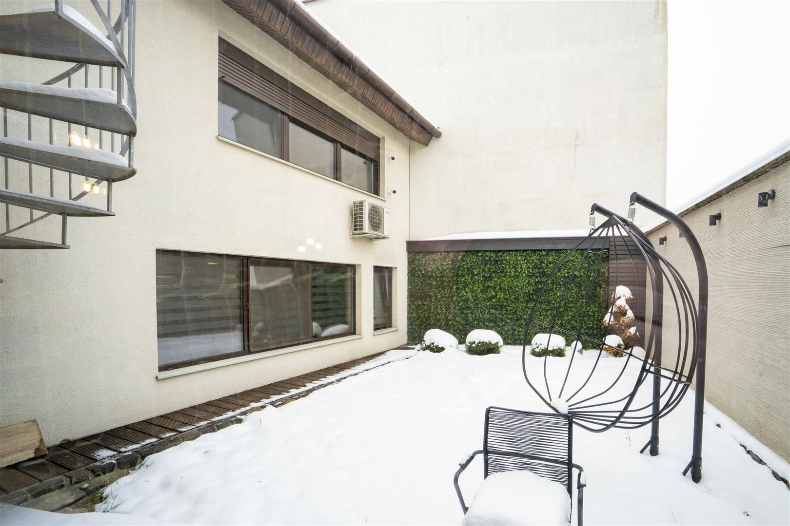 Vila 4 dormitoare garaj Ultracentral - Poză 5