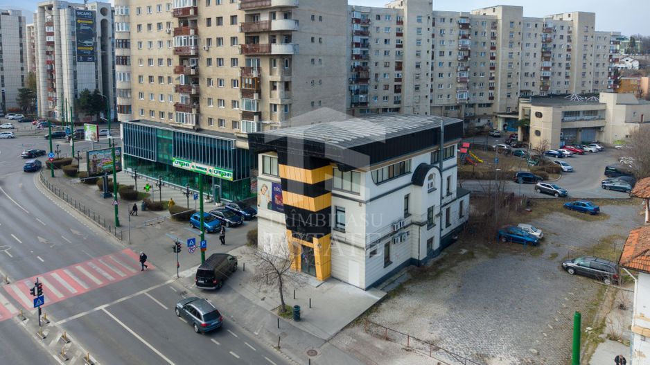Centrul Civic - Onix | Spatiu comercial de inchiriat | 612 mp utili - Poză 2