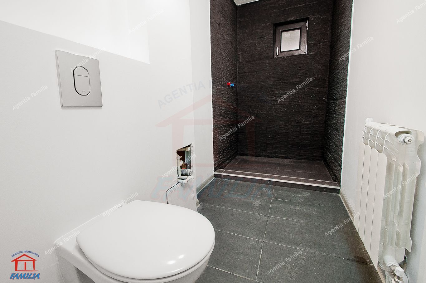 Vanzare spatiu comercial in Galati, str Gheroghe Doja, renovat - Poză 4