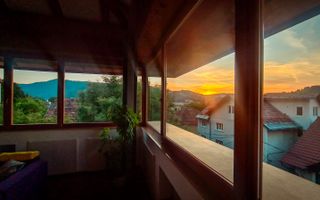 Imobil deosebit, cu priveliste 360 de grade - Poză 2