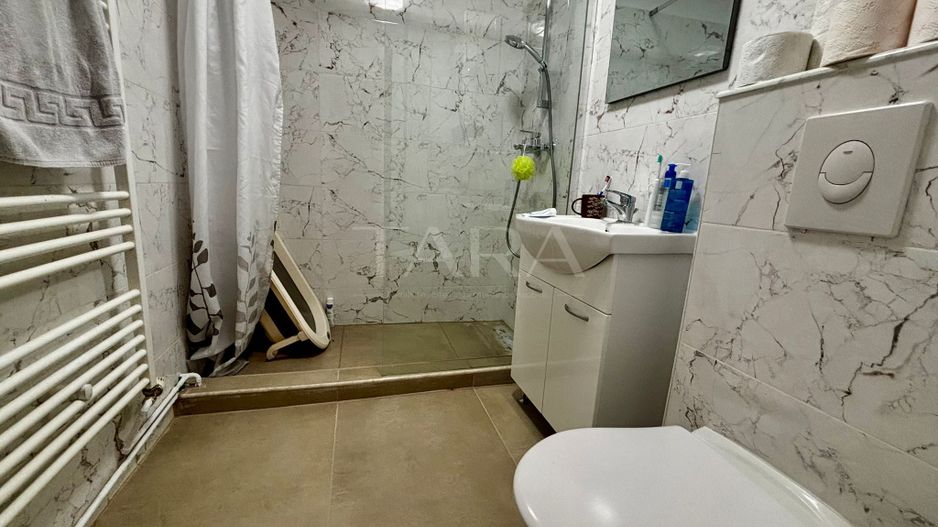 Apartament 2 camere, zona Regina Maria, decomandat, mobilat. - Poză 7