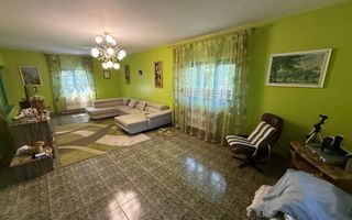 Casa Spatioasa D+P+1+M – 615mp - Teren 1000mp - Rovine - Poză 2