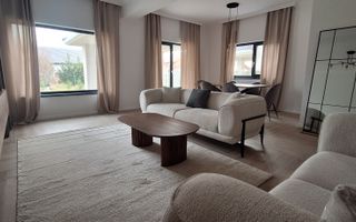 Duplex frumos cu arhitectura mediteraneana - Poză 2