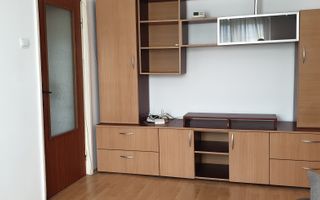Apartament 3 camere de inchiriat Florilor - Poză 1