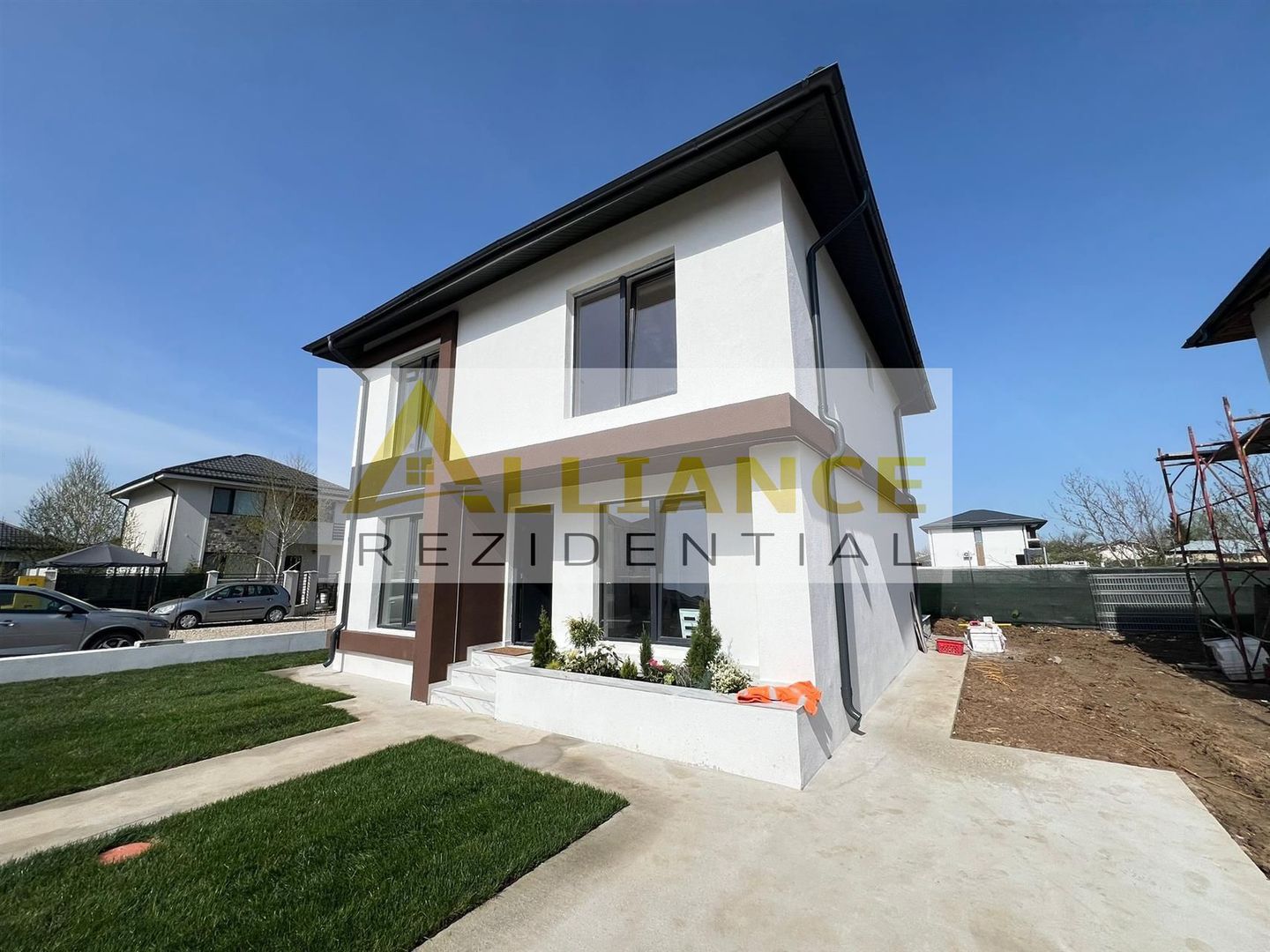 Vila Individuala  - 4 camere - 3 bai-teren -320-600 M de STV - Poză 1