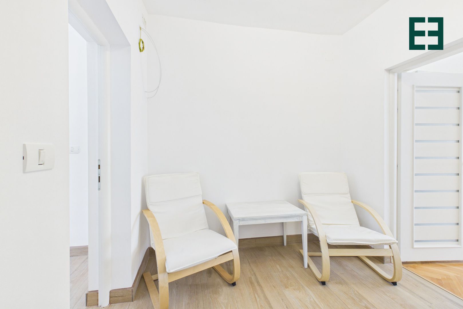 De închiriat - Apartament cu 2 camere -  Zonă Ultracentrală - Arad - Poză 8