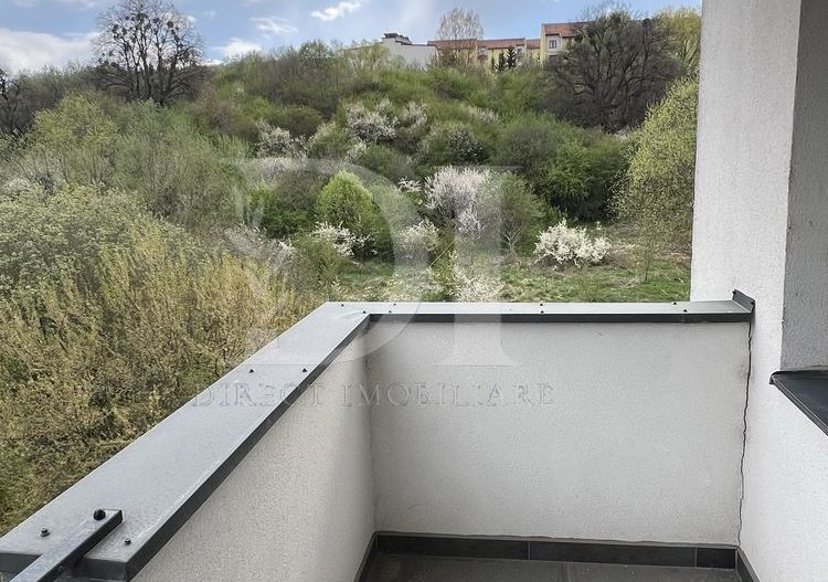 Apartament decomandat - Poză 7