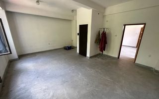 Proprietate compusă din 2 case - Poză 16