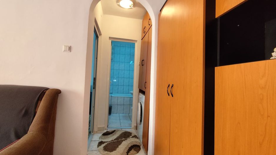 Inchiriere 2 camere aproape de Piata Rogerius, Oradea - Poză 4