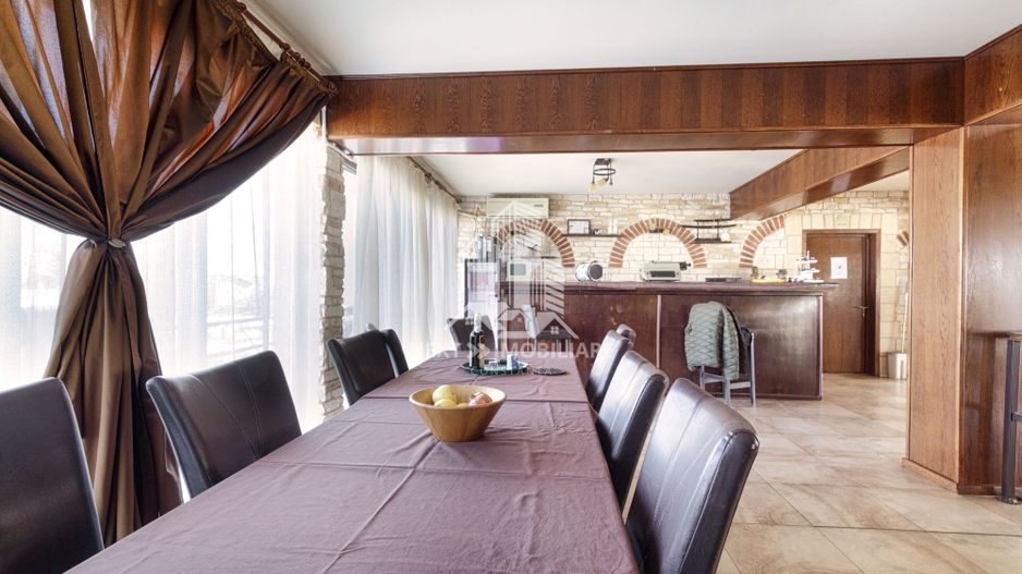 Pensiune Eforie Nord 17 camere plus spatiu comercial - Poză 14