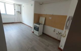 BRASADAS vinde garsonieră 29mp etajul 2/4 Cloșca. - Poză 2