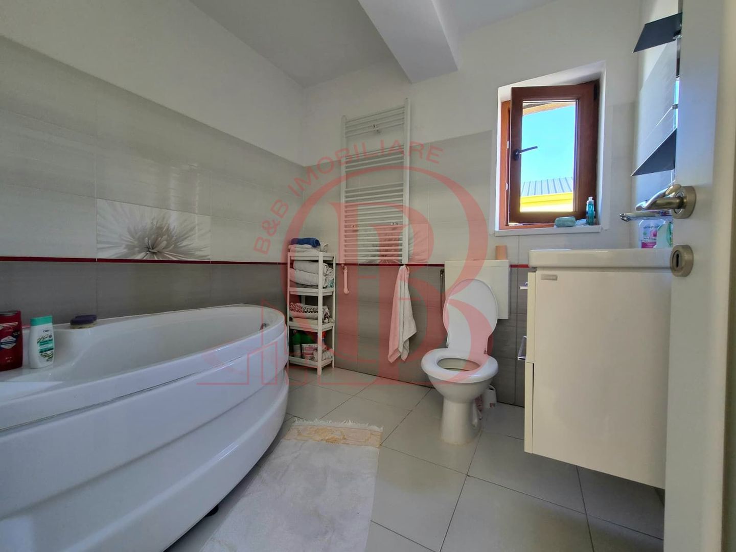 Casa Mobilata 4 camere Panouri Fotovoltaice Theodor Pallady - Poză 20