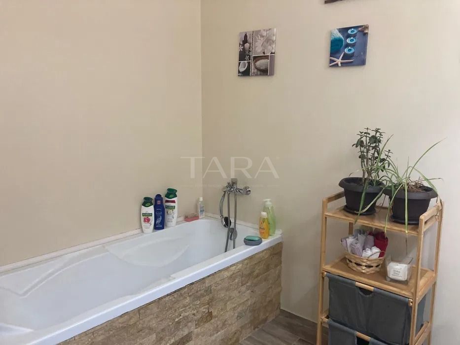 2 camere moderne, mobilate complet, cu parcare inclusă – gata de mutat - Poză 6