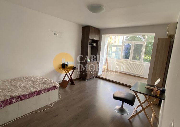 Liceul Racovita - 3 Camere Decomandat - Modeul de 65 mp - Poză 2