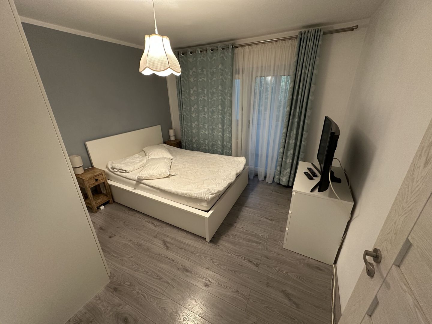 Apartament 3 camere  renovat in zona Lipovei - Poză 11