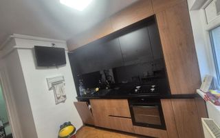 Apartament 3 camere 67 mp 1978 decomandat Titan - Poză 2