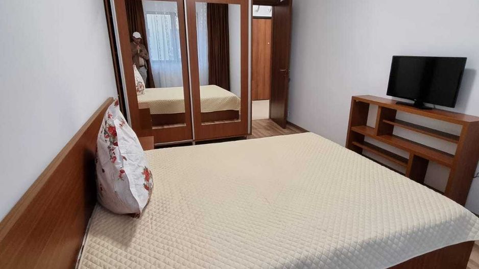 Apartament 2 camere de vanzare - Poză 2