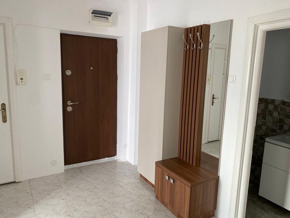 Inchiriere Apartament 3 Camere Ultracentral - Poză 5