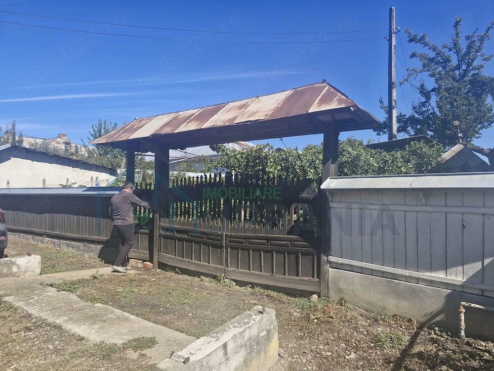 Proprietate cu destinație gospodărească, Izvoarele, comuna Răchiteni, Iași - Poză 2