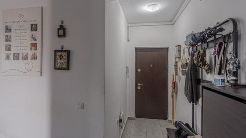 Ap. 3 cam 72 mp de vanzare  Et.3/4 An 2020  Metalurgiei Binelui - Poză 3