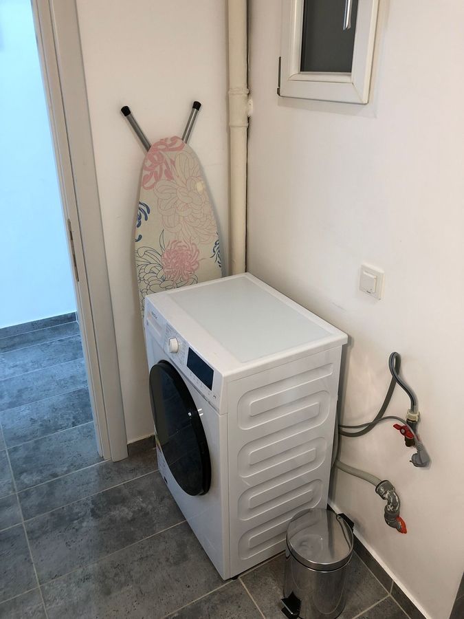 Universitate- Piata Rosetti - Poză 3