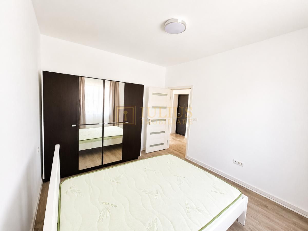 2 camere| Torontalului| loc de parcare| apartament frumos si spatios| - Poză 1