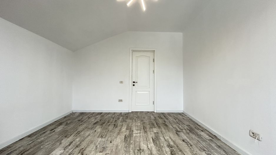 Casa P+1 din BCA ideala pentru o familie antreprenoare – Pecineaga - Poză 6