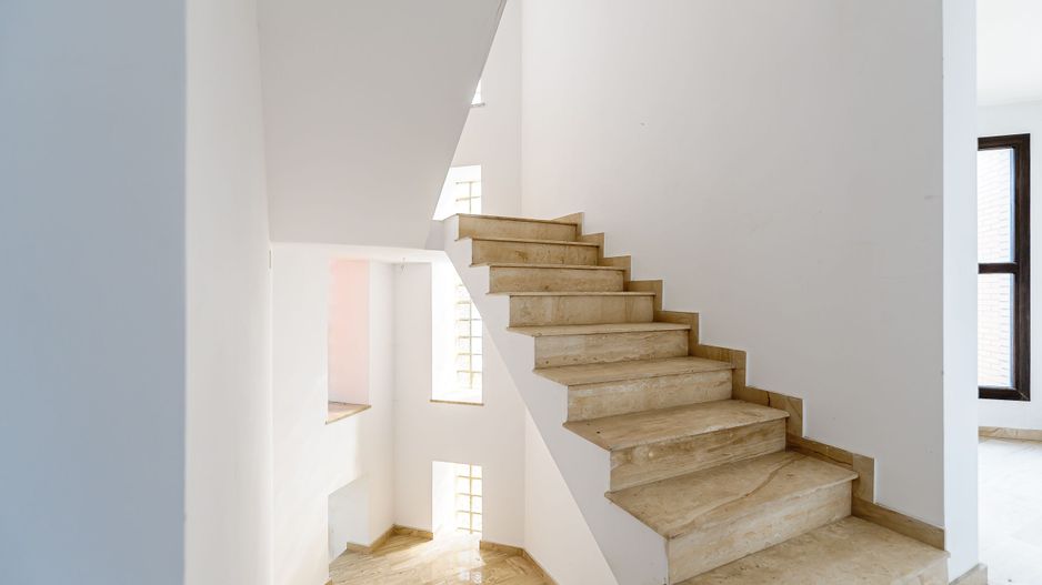 Clădire comercială în zona Grădiște. - Poză 33