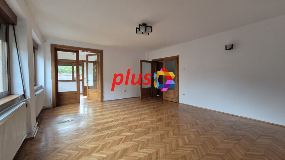 Casa 270mp zona centrala - Poză 13