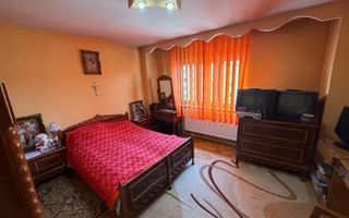 Apartament 2 camere, decomandat - zona Industriala (Sub Stadion) - Poză 1