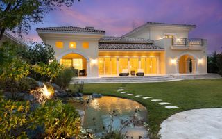 Vila deosebita langa pădure în Tunari - Poză 18