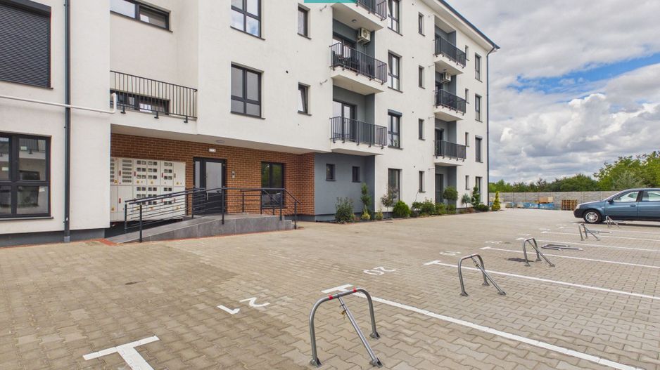 Apartament 2 camere în bloc nou, Gradiște - Poză 1