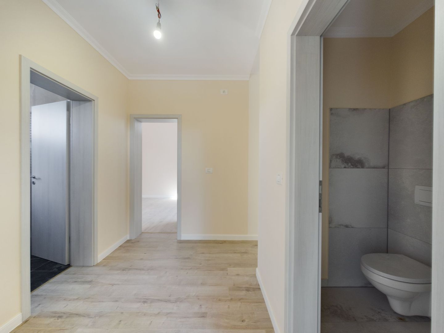 Casă înșiruită la cheie Aradul Nou - Poză 16