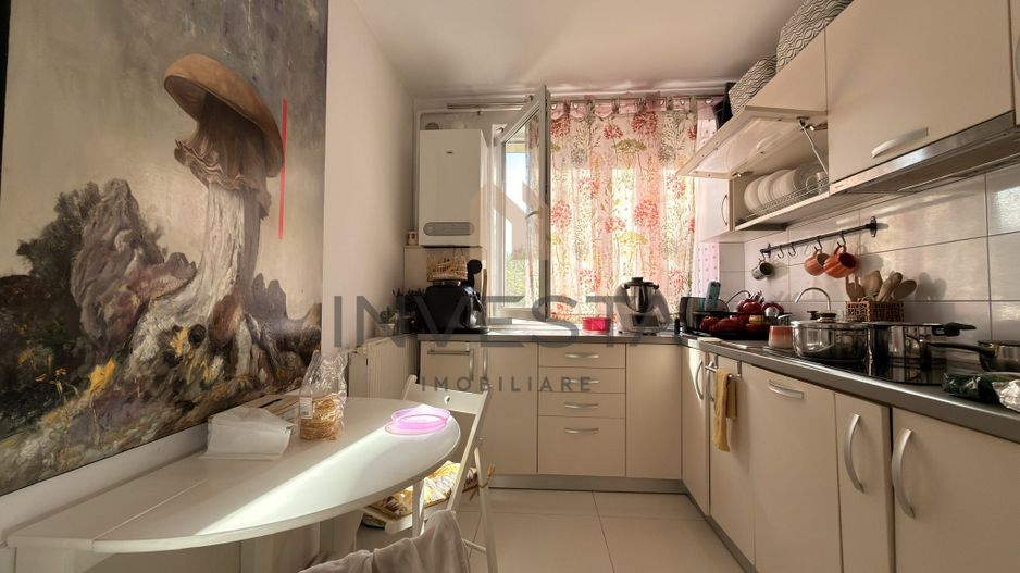 Apartament cu 2 camere, etaj intermediar, Centru, aproape de Litere! - Poză 4