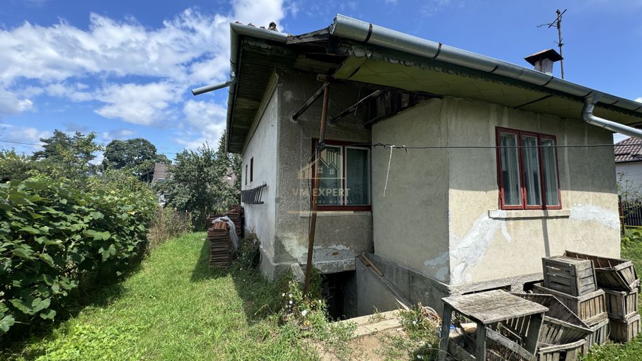 CASA 3 CAMERE CAMPULUNG, TEREN 1964 MP - Poză 4