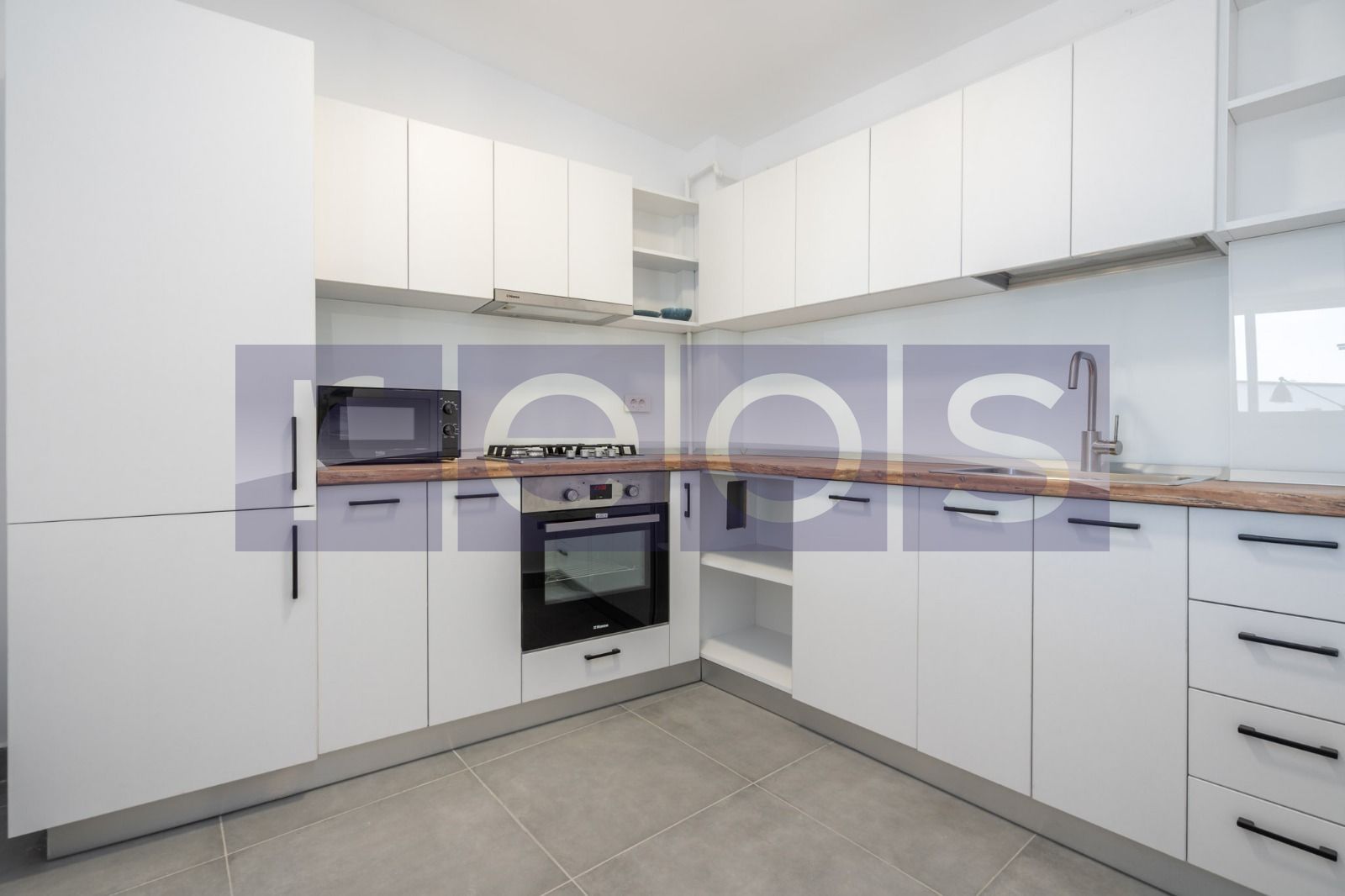 VANZARE PACHET APARTAMENT 4 CAMERE + 2 STUDIOURI 275MP ULTRACENTRAL UNIVERSITATE - Poză 12