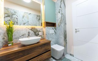 Apartament 2 camere, etaj intermediar, balcon, garaj, Eroilor - Poză 7