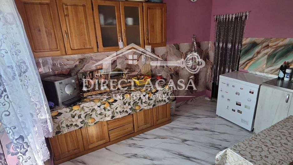 Casă cu teren de 719 mp, toate utilitățile – zona Miercurea Nirajului - Poză 6